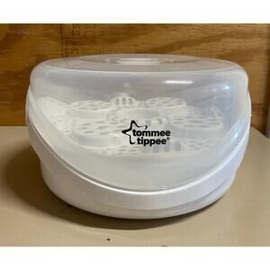 Tommee Tippee Microwave Steam Sterilizer. KK355